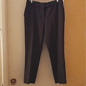 INVESTMENTS WOMEN PANTS, PETITES. GOOD CONDITION.